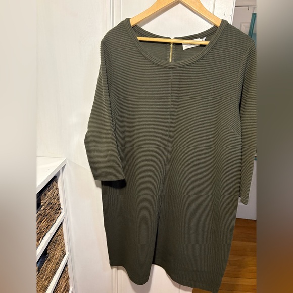 Vineyard Vines Olive Ribbed Knit Dress XL vintage white - Picture 6 of 6